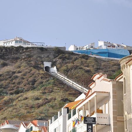 Casa De Zira Apartment Nazare Exterior photo